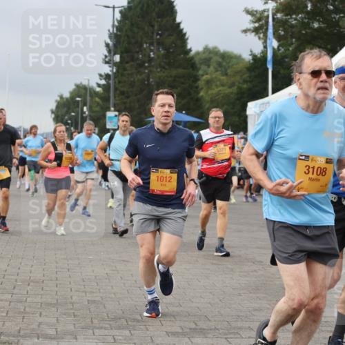 13.09.2026 - Kiel Lauf Andreas Tolksdorf http://msf.ph/oto/10412971 13.09.2026 10:03:32 Kiellinie 10497, 38, 1012, 5377, 38, 3108, 38, 151, 38, 10721 meine-sportfotos.de