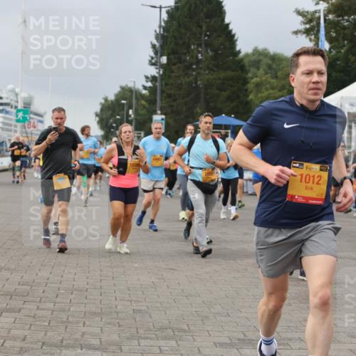 13.09.2026 - Kiel Lauf Andreas Tolksdorf http://msf.ph/oto/10412976 13.09.2026 10:03:33 Kiellinie 10386, 10497, 6668, 38, 1012, 11474, 6933 meine-sportfotos.de