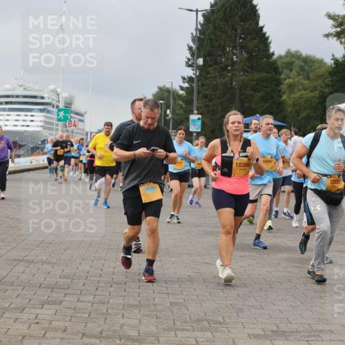 13.09.2026 - Kiel Lauf Andreas Tolksdorf http://msf.ph/oto/10413001 13.09.2026 10:03:35 Kiellinie 4, 10386, 10497, 6668, 2558 meine-sportfotos.de