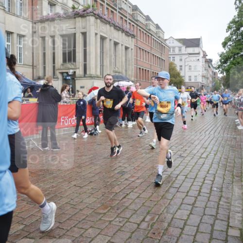13.09.2026 - Kiel Lauf Yannick Fuchs http://msf.ph/oto/10413011 13.09.2026 10:44:32 Ziel 501, 1275, 1335, 1377, 2289, 2545, 2659, 2837, 2920, 3009, 3980, 4243, 4432, 5294, 5599, 5697, 5699, 5778, 6194, 6229, 6637, 6711, 6959, 7468, 7677, 7763, 8536, 8701, 9596, 11165, 11347, 11427, 11716, 11851, 11938, 12425, 12589, 12842, 202, 318, 702, 939, 1118, 1242, 1379, 1439, 1839, 1956, 2729, 2826, 2873, 3186, 3469, 3573, 3806, 3918, 4422, 5183, 5697, 5740, 5778, 5859, 6059, 6229, 6611, 7250, 7291, 7504, 7534, 688, 1323, 2952, 3591 meine-sportfotos.de