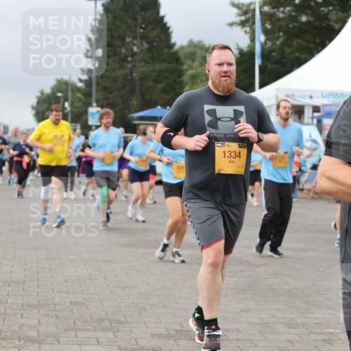 13.09.2026 - Kiel Lauf Andreas Tolksdorf http://msf.ph/oto/10413015 13.09.2026 10:03:38 Kiellinie 4, 38, 1334, 8498 meine-sportfotos.de