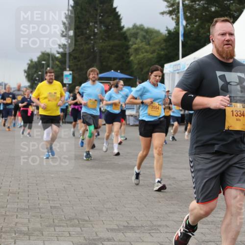 13.09.2026 - Kiel Lauf Andreas Tolksdorf http://msf.ph/oto/10413018 13.09.2026 10:03:38 Kiellinie 3554, 4, 38, 1334 meine-sportfotos.de