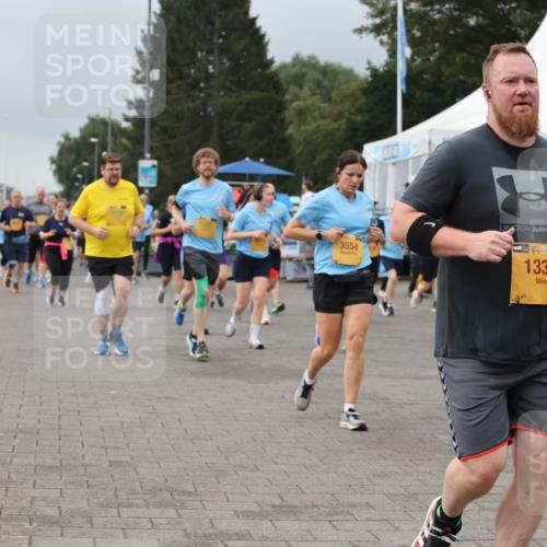13.09.2026 - Kiel Lauf Andreas Tolksdorf http://msf.ph/oto/10413020 13.09.2026 10:03:38 Kiellinie 3554, 38, 1334 meine-sportfotos.de