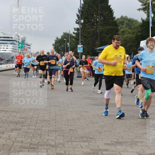 13.09.2026 - Kiel Lauf Andreas Tolksdorf http://msf.ph/oto/10413054 13.09.2026 10:03:41 Kiellinie 4, 8639, 3278, 5478, 6974, 3224 meine-sportfotos.de