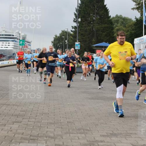 13.09.2026 - Kiel Lauf Andreas Tolksdorf http://msf.ph/oto/10413063 13.09.2026 10:03:41 Kiellinie 1447, 4, 8639, 3278, 5478 meine-sportfotos.de