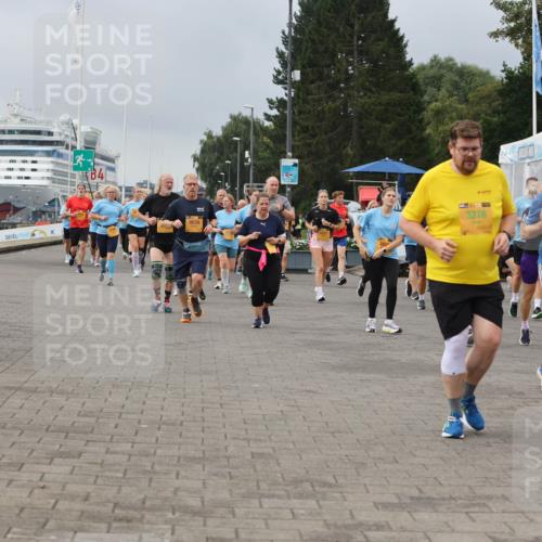 13.09.2026 - Kiel Lauf Andreas Tolksdorf http://msf.ph/oto/10413067 13.09.2026 10:03:42 Kiellinie 8639, 3278, 9711 meine-sportfotos.de