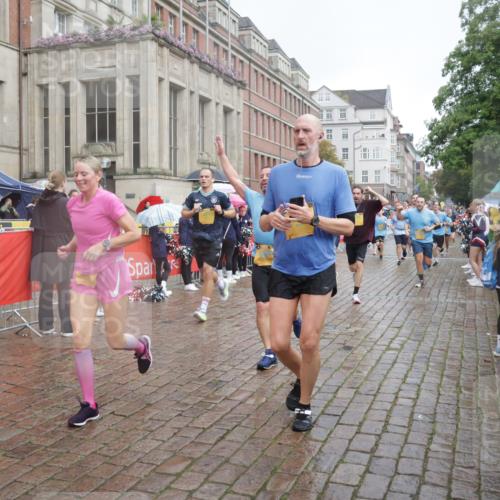 13.09.2026 - Kiel Lauf Yannick Fuchs http://msf.ph/oto/10413070 13.09.2026 10:44:37 Ziel 501, 688, 1751, 1753, 2659, 2837, 2920, 3134, 3282, 3980, 4033, 4243, 4432, 4532, 5420, 5567, 5699, 6194, 6580, 6637, 6711, 7468, 7677, 7701, 7763, 7910, 8445, 8536, 8701, 10082, 11165, 11347, 11427, 11714, 11938, 12425, 12569, 12589, 318, 702, 939, 1242, 1275, 1335, 1377, 1379, 1439, 1839, 1956, 2289, 2545, 2729, 2826, 2873, 3009, 3186, 3469, 3573, 3918, 4422, 5183, 5294, 5599, 5697, 5740, 5778, 5859, 6059, 6229, 6611, 6959, 7250, 7291, 7468, 7504, 7534, 1323, 2952, 3591 meine-sportfotos.de