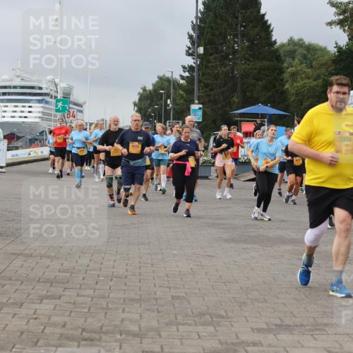 13.09.2026 - Kiel Lauf Andreas Tolksdorf http://msf.ph/oto/10413075 13.09.2026 10:03:42 Kiellinie 84, 799, 8639, 3278, 90, 5478 meine-sportfotos.de