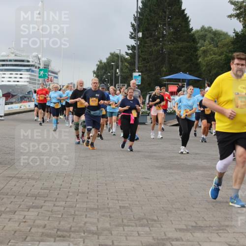 13.09.2026 - Kiel Lauf Andreas Tolksdorf http://msf.ph/oto/10413076 13.09.2026 10:03:42 Kiellinie 799, 8639, 3278, 5478 meine-sportfotos.de