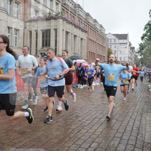 13.09.2026 - Kiel Lauf Yannick Fuchs http://msf.ph/oto/10413128 13.09.2026 10:44:42 Ziel 688, 1357, 1751, 1753, 2189, 2488, 2659, 2837, 2920, 3134, 3152, 3282, 4033, 4243, 4432, 4532, 5420, 5567, 6194, 6580, 6637, 6711, 7122, 7279, 7701, 7910, 8445, 8669, 10082, 11427, 11714, 12105, 12569, 12620, 501, 702, 939, 1242, 1275, 1335, 1377, 1379, 1439, 1839, 2289, 2545, 2729, 2826, 2837, 2873, 3009, 3186, 3469, 3918, 3980, 4243, 5183, 5294, 5599, 5697, 5699, 5740, 5778, 5859, 6059, 6229, 6611, 6711, 6959, 7250, 7291, 7468, 7504, 7534, 7677, 1323, 2952, 3591 meine-sportfotos.de