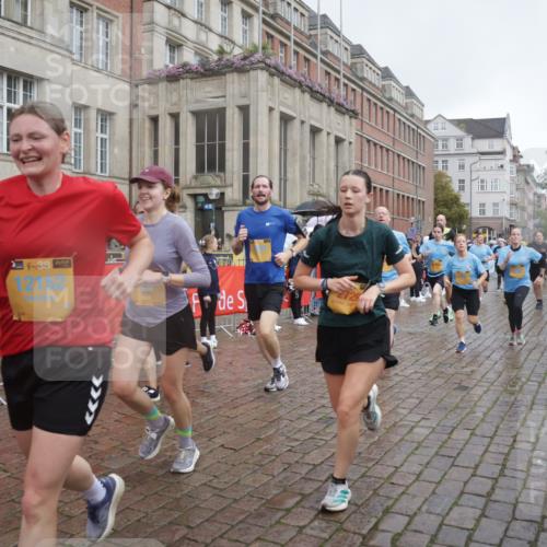 13.09.2026 - Kiel Lauf Yannick Fuchs http://msf.ph/oto/10413187 13.09.2026 10:44:45 Ziel 688, 1357, 1751, 1753, 2189, 2488, 3134, 3152, 3282, 4033, 4432, 4532, 4829, 5420, 5567, 6194, 6580, 6637, 6731, 7122, 7279, 7701, 7910, 8445, 8669, 9326, 10082, 11427, 11714, 11731, 12105, 12569, 12620, 501, 702, 1275, 1335, 1377, 1379, 1439, 1839, 2289, 2545, 2659, 2729, 2826, 2837, 2920, 3009, 3186, 3469, 3918, 3980, 4243, 5183, 5294, 5599, 5697, 5699, 5740, 5778, 5859, 6059, 6229, 6611, 6711, 6959, 7250, 7291, 7468, 7504, 7534, 7677, 1323, 2952, 3591 meine-sportfotos.de