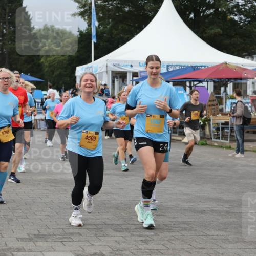13.09.2026 - Kiel Lauf Andreas Tolksdorf http://msf.ph/oto/10413205 13.09.2026 10:03:50 Kiellinie 9745, 38, 4509, 38, 3111, 1562, 24 meine-sportfotos.de