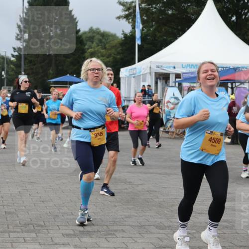 13.09.2026 - Kiel Lauf Andreas Tolksdorf http://msf.ph/oto/10413216 13.09.2026 10:03:50 Kiellinie 11502, 9745, 1562, 4509, 24 meine-sportfotos.de