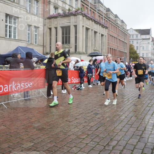 13.09.2026 - Kiel Lauf Yannick Fuchs http://msf.ph/oto/10413217 13.09.2026 10:44:47 Ziel 688, 1323, 1357, 1751, 1753, 2189, 2488, 2952, 3134, 3152, 3282, 3591, 4033, 4532, 4829, 5420, 5567, 6580, 6637, 6731, 7122, 7279, 7701, 7910, 8445, 8669, 9326, 10082, 11427, 11714, 11731, 12105, 12240, 12543, 12569, 12620, 501, 702, 1275, 1335, 1377, 1379, 1439, 1839, 2289, 2545, 2659, 2826, 2837, 2920, 3009, 3186, 3469, 3980, 4243, 4432, 5183, 5294, 5599, 5697, 5699, 5740, 5778, 5859, 6059, 6194, 6229, 6611, 6637, 6711, 6959, 7250, 7291, 7468, 7504, 7534, 7677 meine-sportfotos.de