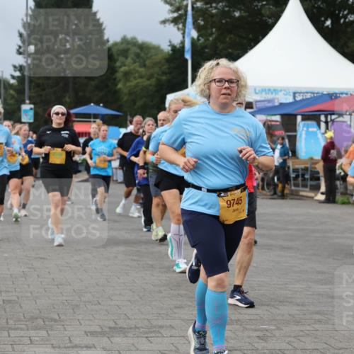 13.09.2026 - Kiel Lauf Andreas Tolksdorf http://msf.ph/oto/10413229 13.09.2026 10:03:51 Kiellinie 11502, 9745, 3111 meine-sportfotos.de