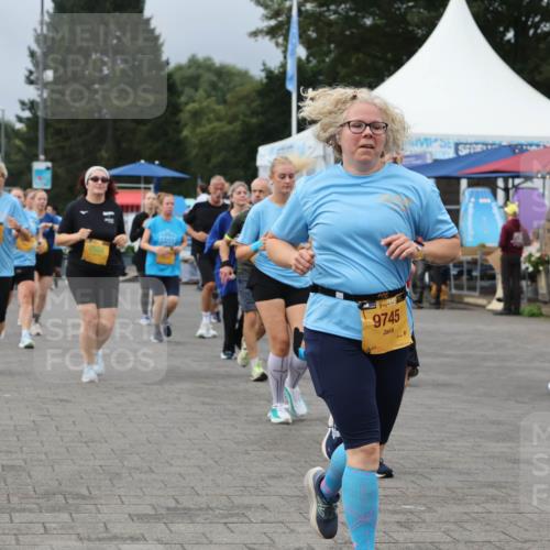 13.09.2026 - Kiel Lauf Andreas Tolksdorf http://msf.ph/oto/10413230 13.09.2026 10:03:51 Kiellinie 11502, 4, 38, 9745, 3111, 2757 meine-sportfotos.de