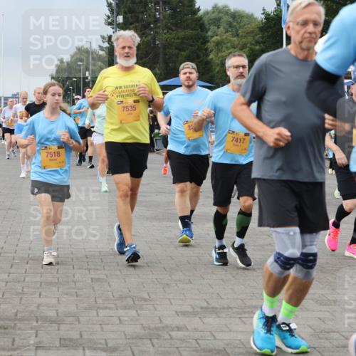 13.09.2026 - Kiel Lauf Andreas Tolksdorf http://msf.ph/oto/10413300 13.09.2026 10:04:01 Kiellinie 4, 7518, 1, 35, 7535, 7417, 12633 meine-sportfotos.de