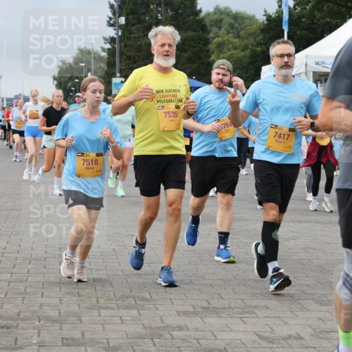 13.09.2026 - Kiel Lauf Andreas Tolksdorf http://msf.ph/oto/10413308 13.09.2026 10:04:01 Kiellinie 84, 12316, 38, 7518, 7535, 3, 264, 38, 7417 meine-sportfotos.de