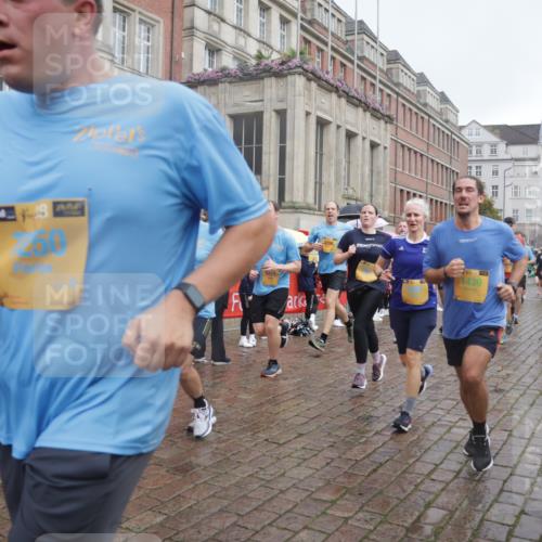13.09.2026 - Kiel Lauf Yannick Fuchs http://msf.ph/oto/10413313 13.09.2026 10:44:52 Ziel 427, 451, 1181, 1323, 1357, 1753, 2189, 2488, 2952, 3134, 3152, 3282, 3591, 4829, 6731, 7122, 7279, 7327, 8198, 8445, 8669, 9326, 10082, 10388, 10572, 11731, 12105, 12240, 12543, 12620, 501, 688, 1275, 1335, 1377, 1439, 1751, 1753, 2289, 2545, 2659, 2826, 2837, 2920, 3009, 3134, 3282, 3469, 3980, 4033, 4243, 4432, 4532, 5183, 5294, 5420, 5567, 5599, 5697, 5699, 5740, 5778, 6194, 6229, 6580, 6611, 6637, 6711, 6959, 7250, 7291, 7468, 7504, 7677, 7701, 7910, 8445, 10082, 5220 meine-sportfotos.de