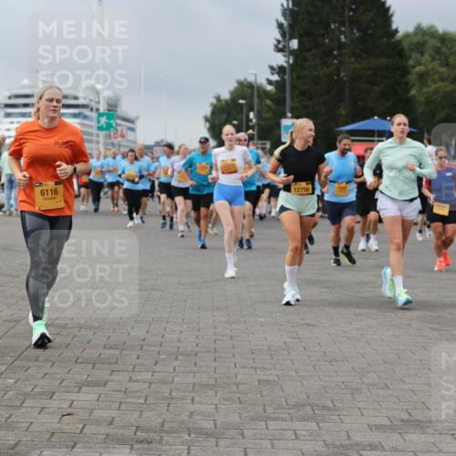13.09.2026 - Kiel Lauf Andreas Tolksdorf http://msf.ph/oto/10413335 13.09.2026 10:04:03 Kiellinie 6116, 12316, 12756 meine-sportfotos.de