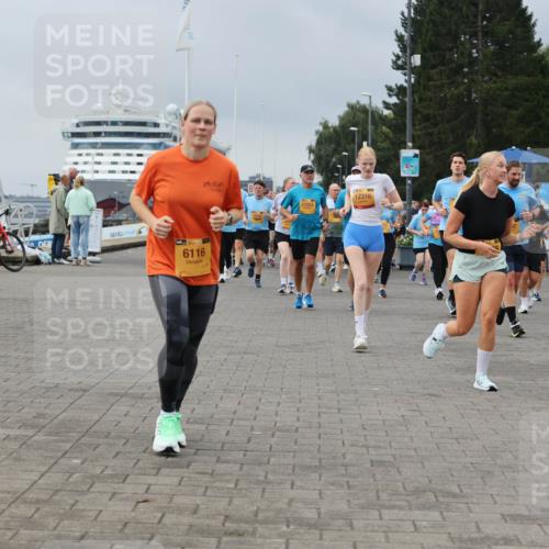 13.09.2026 - Kiel Lauf Andreas Tolksdorf http://msf.ph/oto/10413346 13.09.2026 10:04:04 Kiellinie 6116, 11554, 12316, 10762 meine-sportfotos.de