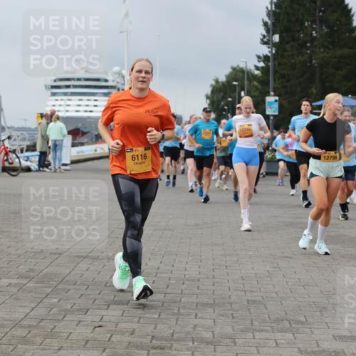 13.09.2026 - Kiel Lauf Andreas Tolksdorf http://msf.ph/oto/10413347 13.09.2026 10:04:04 Kiellinie 39, 6116, 12316, 12756 meine-sportfotos.de