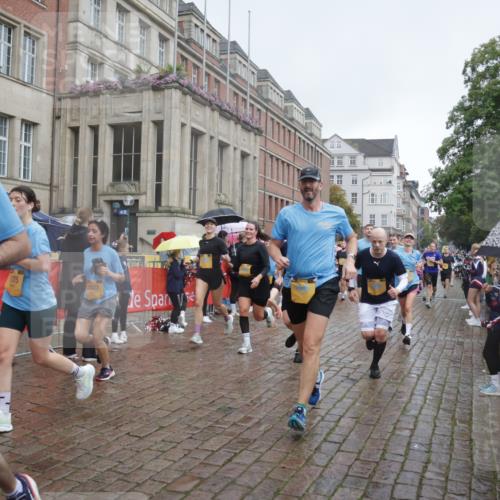 13.09.2026 - Kiel Lauf Yannick Fuchs http://msf.ph/oto/10413357 13.09.2026 10:44:56 Ziel 427, 451, 1181, 1323, 2189, 2952, 3591, 4829, 6298, 6731, 7327, 8198, 8669, 8941, 9326, 9917, 10388, 10572, 11731, 12240, 12543, 12620, 501, 688, 1275, 1335, 1357, 1377, 1751, 1753, 2289, 2488, 2545, 2659, 2837, 2920, 3009, 3134, 3152, 3282, 3980, 4033, 4243, 4432, 4532, 5294, 5420, 5567, 5599, 5697, 5699, 5778, 6194, 6229, 6580, 6637, 6711, 6959, 7122, 7279, 7468, 7504, 7677, 7701, 7910, 8445, 8669, 10082, 1482, 1590, 2391, 3285, 3796, 4588, 5220, 5361 meine-sportfotos.de