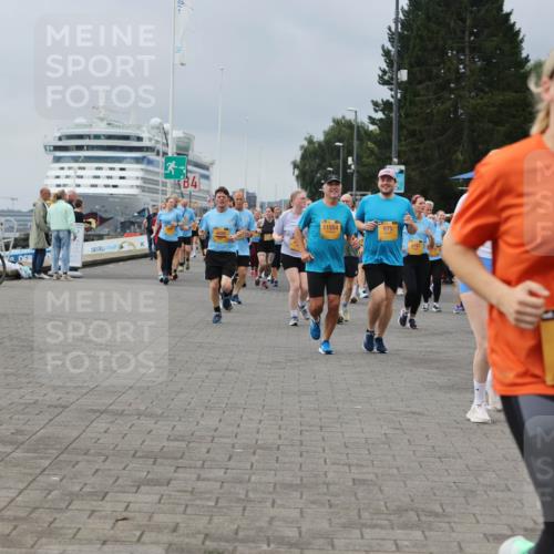 13.09.2026 - Kiel Lauf Andreas Tolksdorf http://msf.ph/oto/10413367 13.09.2026 10:04:05 Kiellinie 3, 4, 11554, 675, 6116 meine-sportfotos.de