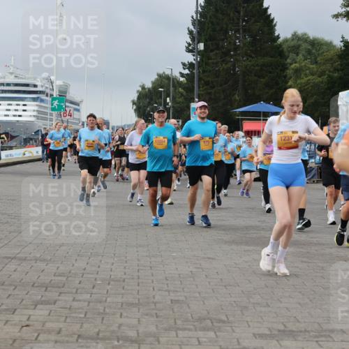 13.09.2026 - Kiel Lauf Andreas Tolksdorf http://msf.ph/oto/10413376 13.09.2026 10:04:06 Kiellinie 1231 meine-sportfotos.de