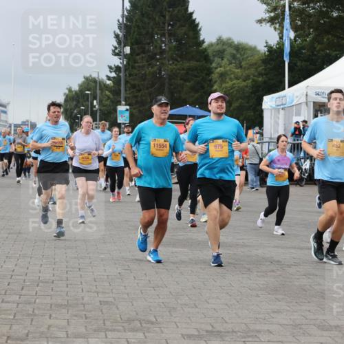 13.09.2026 - Kiel Lauf Andreas Tolksdorf http://msf.ph/oto/10413408 13.09.2026 10:04:08 Kiellinie 84, 699, 11554, 675, 452, 0244 meine-sportfotos.de