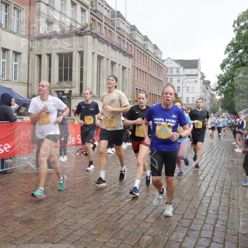 13.09.2026 - Kiel Lauf Yannick Fuchs http://msf.ph/oto/10413414 13.09.2026 10:45:01 Ziel 427, 451, 1181, 1323, 1606, 2410, 2952, 3591, 3753, 3872, 4044, 4681, 6298, 7327, 7765, 8198, 8941, 9702, 9703, 9917, 10388, 10526, 10572, 10986, 11473, 12240, 12543, 12670, 501, 688, 1323, 1357, 1751, 1753, 2189, 2488, 2659, 2837, 2920, 2952, 3134, 3152, 3282, 3591, 3980, 4033, 4243, 4432, 4532, 4829, 5420, 5567, 5699, 6194, 6580, 6637, 6711, 6731, 7122, 7279, 7468, 7677, 7701, 7910, 8445, 8669, 9326, 10082, 1482, 1590, 2391, 3285, 3796, 4588, 5220, 5361 meine-sportfotos.de