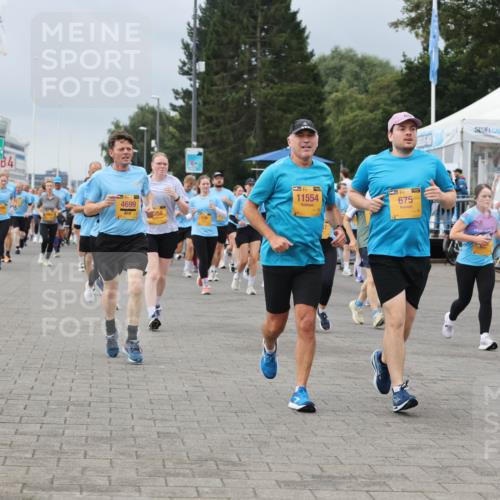 13.09.2026 - Kiel Lauf Andreas Tolksdorf http://msf.ph/oto/10413419 13.09.2026 10:04:08 Kiellinie 4699, 38, 11554, 058, 675, 452 meine-sportfotos.de