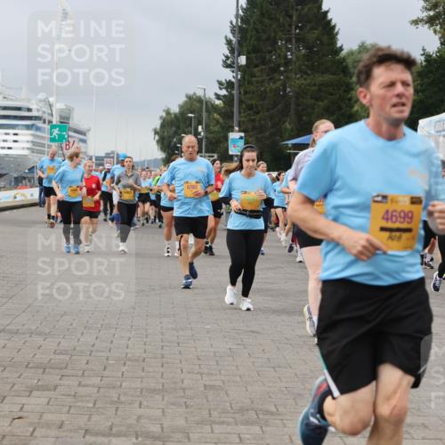 13.09.2026 - Kiel Lauf Andreas Tolksdorf http://msf.ph/oto/10413441 13.09.2026 10:04:10 Kiellinie 6783, 10567, 4699, 1, 9747 meine-sportfotos.de
