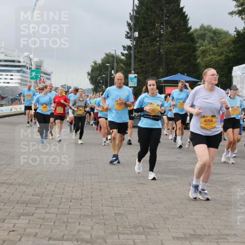 13.09.2026 - Kiel Lauf Andreas Tolksdorf http://msf.ph/oto/10413452 13.09.2026 10:04:11 Kiellinie 3, 4, 12821, 6783, 4058, 5552 meine-sportfotos.de