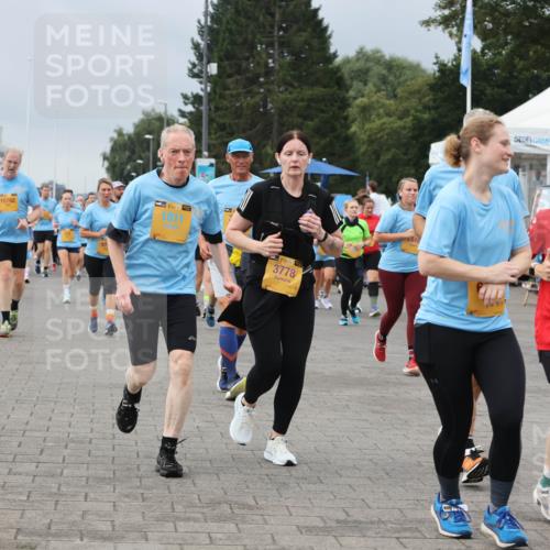 13.09.2026 - Kiel Lauf Andreas Tolksdorf http://msf.ph/oto/10413546 13.09.2026 10:04:18 Kiellinie 10702, 38, 1811, 3778, 38, 6393, 1247 meine-sportfotos.de