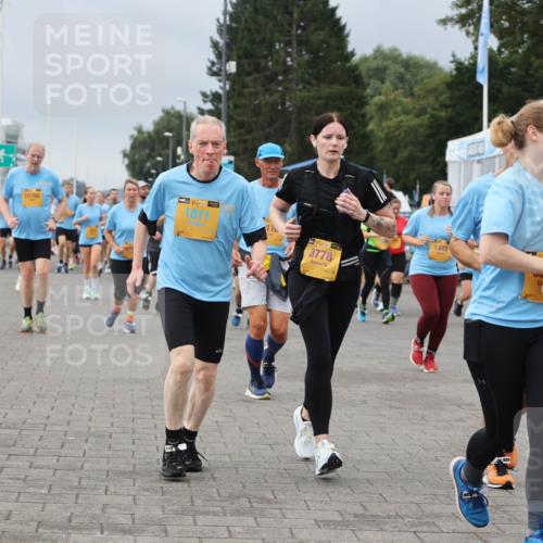 13.09.2026 - Kiel Lauf Andreas Tolksdorf http://msf.ph/oto/10413550 13.09.2026 10:04:18 Kiellinie 10702, 38, 1811, 39, 3778, 1448, 6393 meine-sportfotos.de