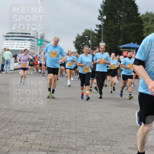 13.09.2026 - Kiel Lauf Andreas Tolksdorf http://msf.ph/oto/10413572 13.09.2026 10:04:20 Kiellinie 10702, 9700, 38, 1811 meine-sportfotos.de