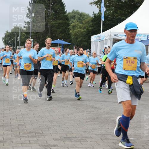 13.09.2026 - Kiel Lauf Andreas Tolksdorf http://msf.ph/oto/10413582 13.09.2026 10:04:21 Kiellinie 1220, 4, 10702, 313, 9700, 412, 3176, 2262, 11615, 5150, 1448 meine-sportfotos.de