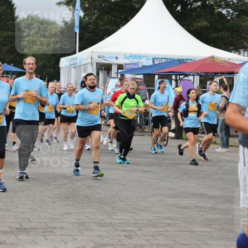 13.09.2026 - Kiel Lauf Andreas Tolksdorf http://msf.ph/oto/10413598 13.09.2026 10:04:22 Kiellinie 9700, 74, 3176, 10237 meine-sportfotos.de