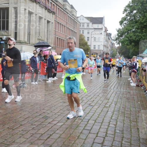 13.09.2026 - Kiel Lauf Yannick Fuchs http://msf.ph/oto/10413622 13.09.2026 10:45:18 Ziel 478, 979, 1482, 1575, 1590, 1703, 1878, 2391, 3263, 3264, 3285, 3628, 3796, 4168, 4588, 5220, 5296, 5361, 5365, 5600, 5763, 5764, 6799, 7620, 7631, 7795, 8457, 8744, 8788, 9378, 9845, 9956, 10183, 10915, 10948, 11541, 11951, 427, 451, 1181, 1323, 1357, 1606, 2189, 2410, 2488, 2952, 3152, 3591, 3753, 3872, 4044, 4681, 4829, 6298, 6731, 7122, 7279, 7327, 7765, 8198, 8669, 8941, 9326, 9702, 9917, 10388, 10572, 360, 461, 1682 meine-sportfotos.de