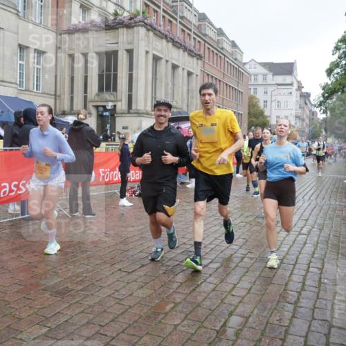 13.09.2026 - Kiel Lauf Yannick Fuchs http://msf.ph/oto/10413695 13.09.2026 10:45:25 Ziel 461, 1012, 1267, 1575, 1590, 1969, 2391, 2599, 2836, 3075, 3263, 3264, 3285, 3628, 3796, 4151, 4168, 4536, 4699, 4726, 5365, 5957, 6799, 7620, 7735, 7766, 7795, 8444, 8788, 9378, 9845, 9867, 10183, 10441, 10948, 11541, 11951, 12044, 12355, 12687, 427, 451, 478, 979, 1181, 1323, 1482, 1590, 1606, 1703, 1878, 2391, 2410, 2952, 3591, 3753, 3872, 4044, 4588, 4681, 5220, 5296, 5361, 5600, 5763, 5764, 6298, 7327, 7765, 8198, 8941, 9702, 9917, 10388, 10572, 360, 1015, 1682 meine-sportfotos.de