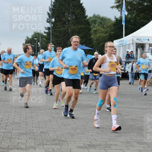 13.09.2026 - Kiel Lauf Andreas Tolksdorf http://msf.ph/oto/10413717 13.09.2026 10:04:28 Kiellinie 36, 12171, 4525, 10750, 3833, 7899 meine-sportfotos.de