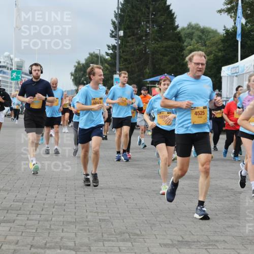 13.09.2026 - Kiel Lauf Andreas Tolksdorf http://msf.ph/oto/10413727 13.09.2026 10:04:29 Kiellinie 9987, 13, 12171, 39, 1075, 4525, 3798, 3833 meine-sportfotos.de