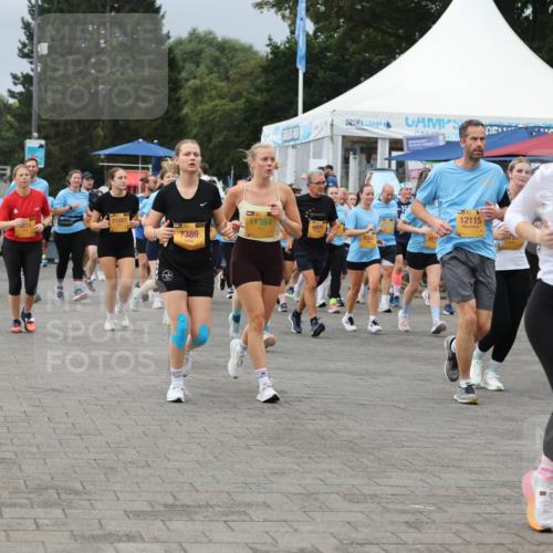13.09.2026 - Kiel Lauf Andreas Tolksdorf http://msf.ph/oto/10413794 13.09.2026 10:04:38 Kiellinie 815, 11007, 7389, 11384, 3, 6931, 12115, 8914, 75, 38, 2451 meine-sportfotos.de