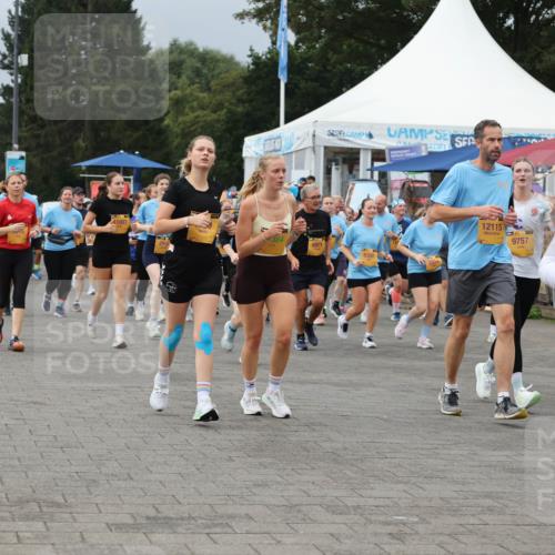 13.09.2026 - Kiel Lauf Andreas Tolksdorf http://msf.ph/oto/10413801 13.09.2026 10:04:38 Kiellinie 11007, 384, 6300, 12115, 9757, 39, 2451 meine-sportfotos.de