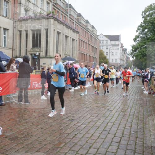 13.09.2026 - Kiel Lauf Yannick Fuchs http://msf.ph/oto/10413802 13.09.2026 10:45:33 Ziel 360, 461, 1012, 1180, 1267, 1682, 1969, 2599, 2836, 3075, 3182, 3347, 3749, 4151, 4536, 4586, 4699, 4726, 5957, 6269, 6406, 7027, 7735, 7766, 8282, 8444, 8762, 9083, 9429, 9867, 9895, 9914, 10441, 11951, 12044, 12355, 12687, 478, 979, 1482, 1575, 1590, 1606, 1703, 1878, 2391, 2410, 3263, 3264, 3285, 3628, 3753, 3796, 3872, 4044, 4168, 4588, 4681, 5220, 5296, 5361, 5365, 5600, 5763, 5764, 6298, 6799, 7765, 8941, 9702, 9917, 1015 meine-sportfotos.de