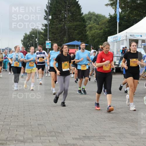 13.09.2026 - Kiel Lauf Andreas Tolksdorf http://msf.ph/oto/10413841 13.09.2026 10:04:41 Kiellinie 717, 8470, 4, 33, 986, 2298, 9815, 11007, 396, 11618, 299, 4614 meine-sportfotos.de
