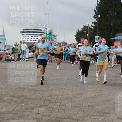 13.09.2026 - Kiel Lauf Andreas Tolksdorf http://msf.ph/oto/10413858 13.09.2026 10:04:42 Kiellinie 8470, 4, 986, 2298, 396 meine-sportfotos.de