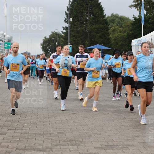 13.09.2026 - Kiel Lauf Andreas Tolksdorf http://msf.ph/oto/10413871 13.09.2026 10:04:43 Kiellinie 9916, 1518, 8470, 986, 893, 2298, 4905, 396 meine-sportfotos.de