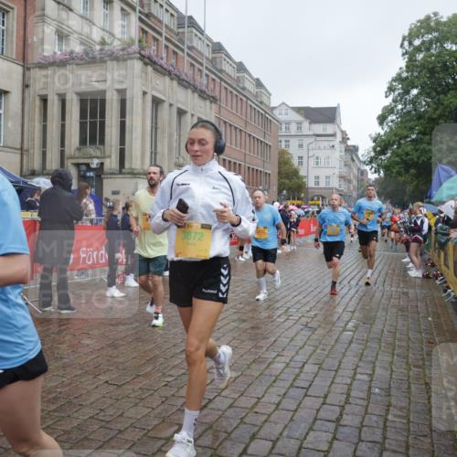 13.09.2026 - Kiel Lauf Yannick Fuchs http://msf.ph/oto/10413874 13.09.2026 10:45:38 Ziel 360, 461, 1015, 1065, 1180, 1484, 1682, 1752, 1969, 2599, 3075, 3182, 3347, 3749, 3807, 4151, 4586, 4699, 5072, 5205, 5278, 5957, 6269, 6406, 7027, 7503, 7735, 8282, 8442, 8444, 8731, 8762, 9083, 9429, 9727, 9774, 9895, 9914, 10149, 10407, 10441, 12044, 12687, 461, 478, 979, 1012, 1267, 1482, 1575, 1590, 1703, 1878, 1969, 2391, 2410, 2836, 3075, 3263, 3264, 3285, 3628, 3796, 3872, 4044, 4168, 4536, 4588, 4681, 4726, 5220, 5296, 5361, 5365, 5600, 5763, 5764, 5957, 6799, 9702 meine-sportfotos.de